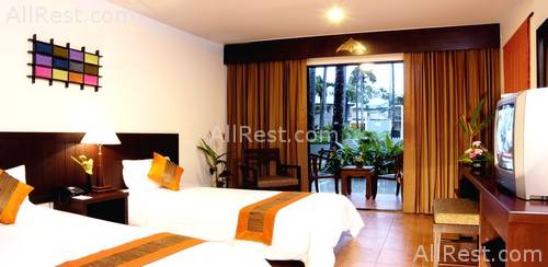 Surin Beach Resort 27